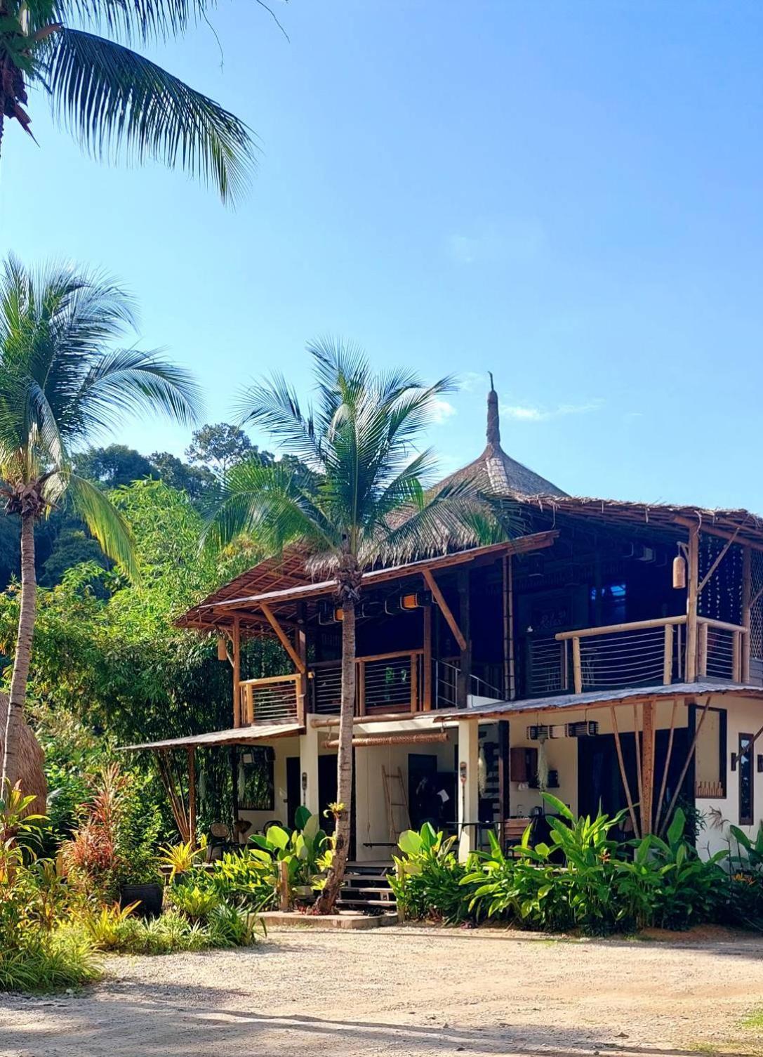 Hotel Relax House Lanta Old Town Ko Lanta Exterior foto