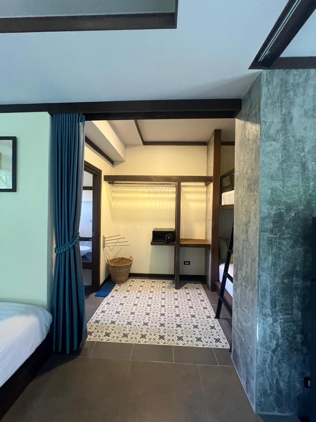 Hotel Relax House Lanta Old Town Ko Lanta Exterior foto